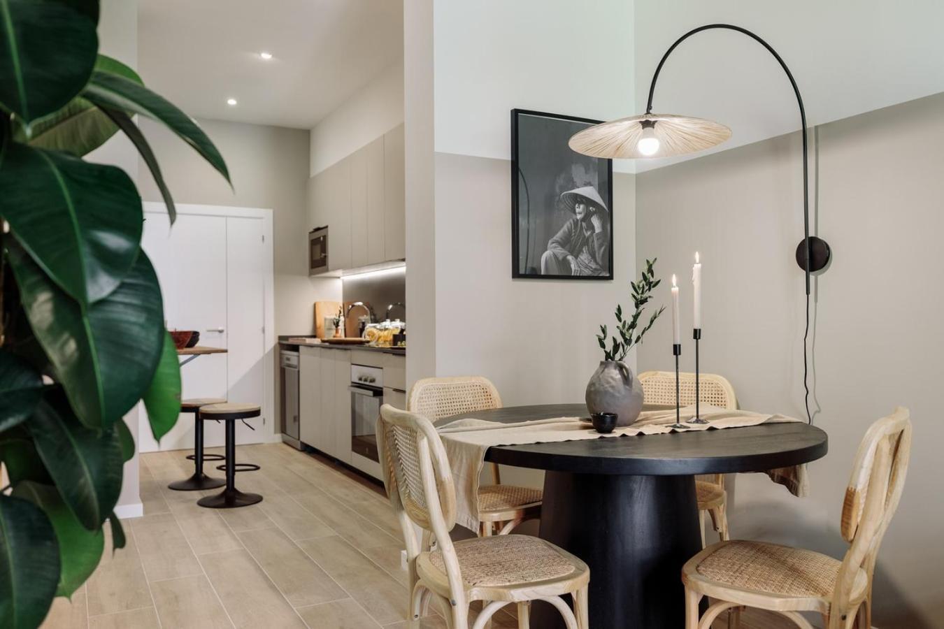 Castell - 2 Bedrooms And Balcony In Sant Antoni Apartamento *