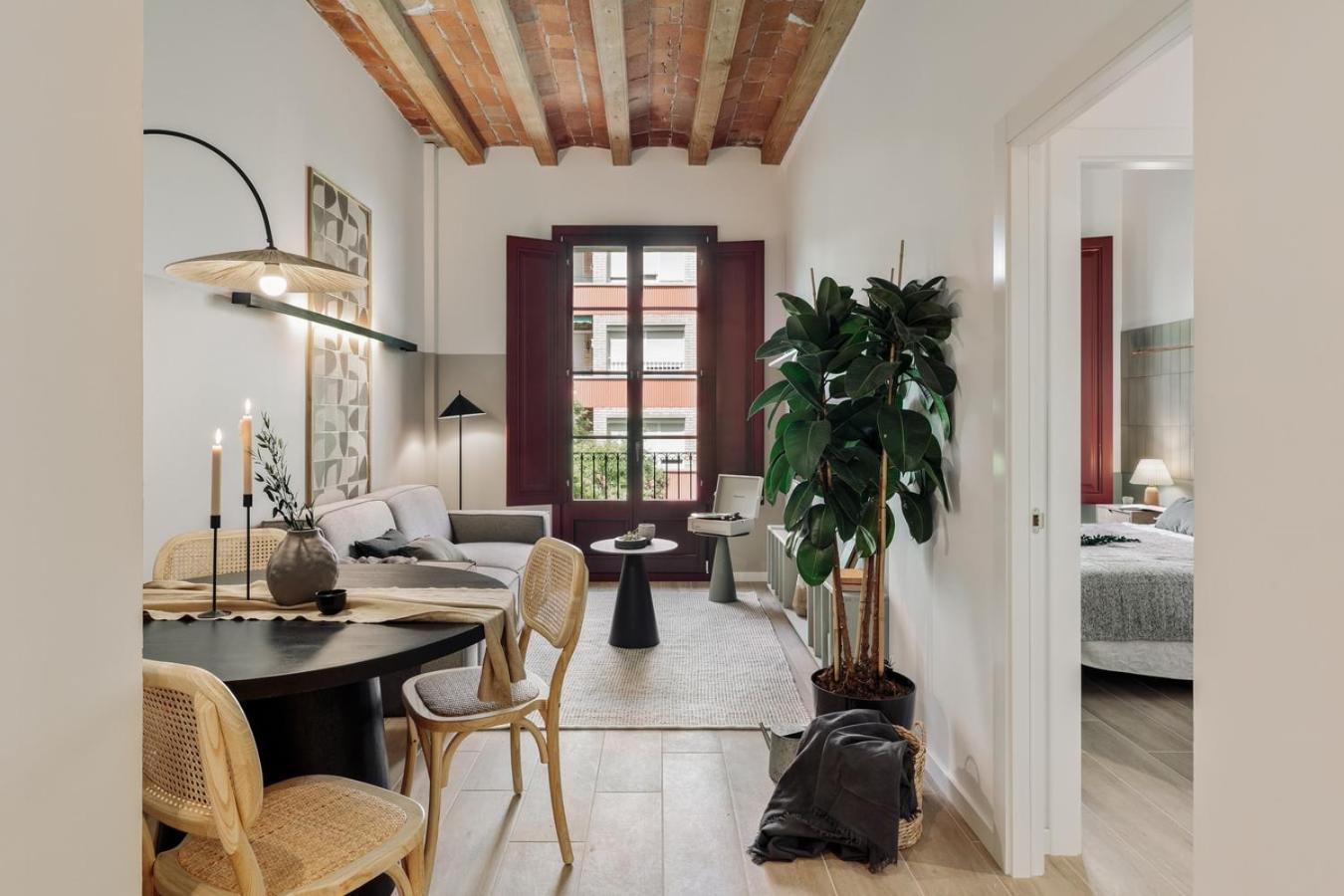Castell - 2 Bedrooms And Balcony In Sant Antoni Apartamento Barcelona